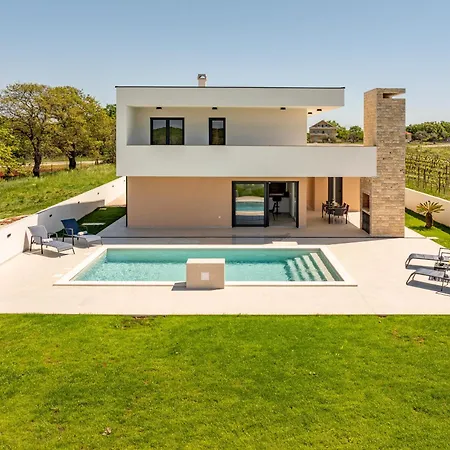 Antonio Zadarvillas Villa